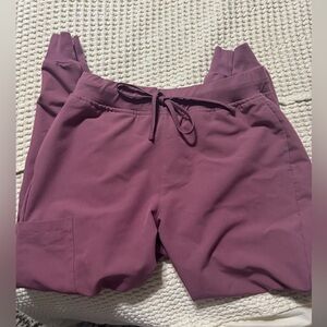 Mandala scrubs high waisted joggers in mauve